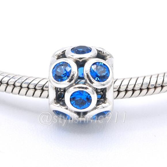 Authentic PANDORA Whimsical Lights with Blue Crystal - 791153NSB - Picture 2 of 12